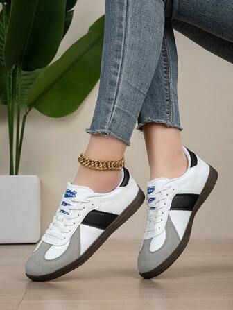 2025 New Style Unisex White Lace-Up Casual Sneakers, Retro Versatile Breathable Lightweight Running Shoes, Couple Sneakers