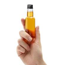 32pcs/1pc/5pcs Mini Petite Empty Transparent Body Plastic Wine Bottle Waterproof, With A Small Funnel For Easy Filling, Screw Cap Sealing Is Not Easy To Leak, Multiple Sizes To Choose From, Suitable For Weddings, Parties, Alcohol, Gin, Whisky, Spirits.