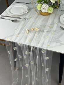 1pc Ivory Embroidered Daisy Floral Spring/Summer Sheer Table Cloth, Seasonal Easter Holiday Kitchen Dining Table Decor, Suitable For Home Party Indoor Use - Multicolor - View 3