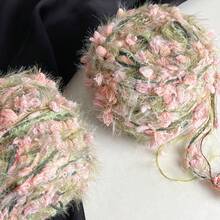 独特彩色专业纱线，50g，混色蓬松新型纱线，尼龙和涤纶混纺，适用于 DIY 围巾、帽子、包包、钩针纱线、柔软手工线，适合制作节日礼物 - 彩色 - 查看 3