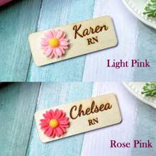 Personalizowana 3D Chryzantema Drewniana Etykieta z Nazwą Z Magnetycznym Lub Przypinanym Podkładem, Kwiat Stokrotki Pielęgniarka Nauczyciel Lekarz Etykieta z Nazwą, Pielęgniarka Odznaka