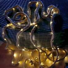 1 Pack 7m/22.97ft 50LED Solar Natural Jute Rope String Lights Vintage Fairy Lights With 8 Lighting Modes For Home Garden Outdoor Landscape Porch Courtyard Camping Wedding Birthday Cafe Bar Decor