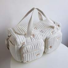 2025 Neue koreanische Mode Mama Wickeltasche mit großer Kapazität, geeignet für Väter; Mehrfachtaschenentwurf mit funktionalen Fächern für verschiedene Babysachen; Reißverschluss-Klappendeckel für einfachen Zugriff auf Kleidung & Zubehör; verziert mit niedlichem Bären-Patch, der der Tasche einen lustigen Akzent verleiht für Schule Zubehör Schulsachen