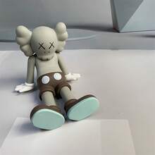 1pc KAWS Toy Model Anime Model Violent Bear Home Decor Desktop Decoration Toy Suitable For Living Room Decoration Gift For Friends - Grey - View 1