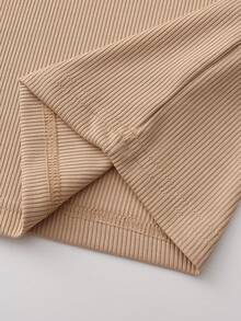 Camiseta de tirantes finos y cuello de barca para mujer, de ajuste ceñido, de costilla, básica sólida, para hacer ejercicio, tipo camiseta corta