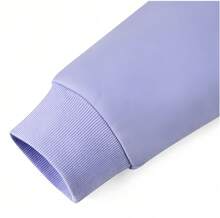 Skechers Sudadera tipo jersey con cuello redondo, forrada térmicamente y de colores variados, versátil