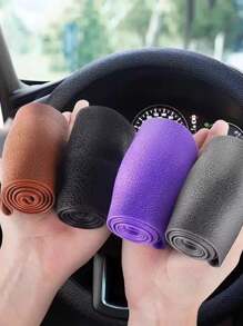 1pc Car Silicone Steering Wheel Cover Men And Women Summer Fashion Sweat-Absorbent Non-Slip Handle Cover Universal Four Seasons Thin Soft Ice-Cold Steering Wheel Cover Car Universal Silicone Thin Steering Wheel Cover Wear-Resistant Comfortable Feel Essential Supplies