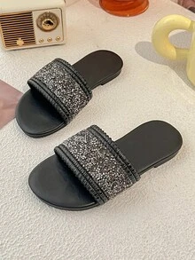 2025 New Girls Slippers Wear Sandals Summer Little Girls Soft Bottom Fashion Sandals - Black - View 2