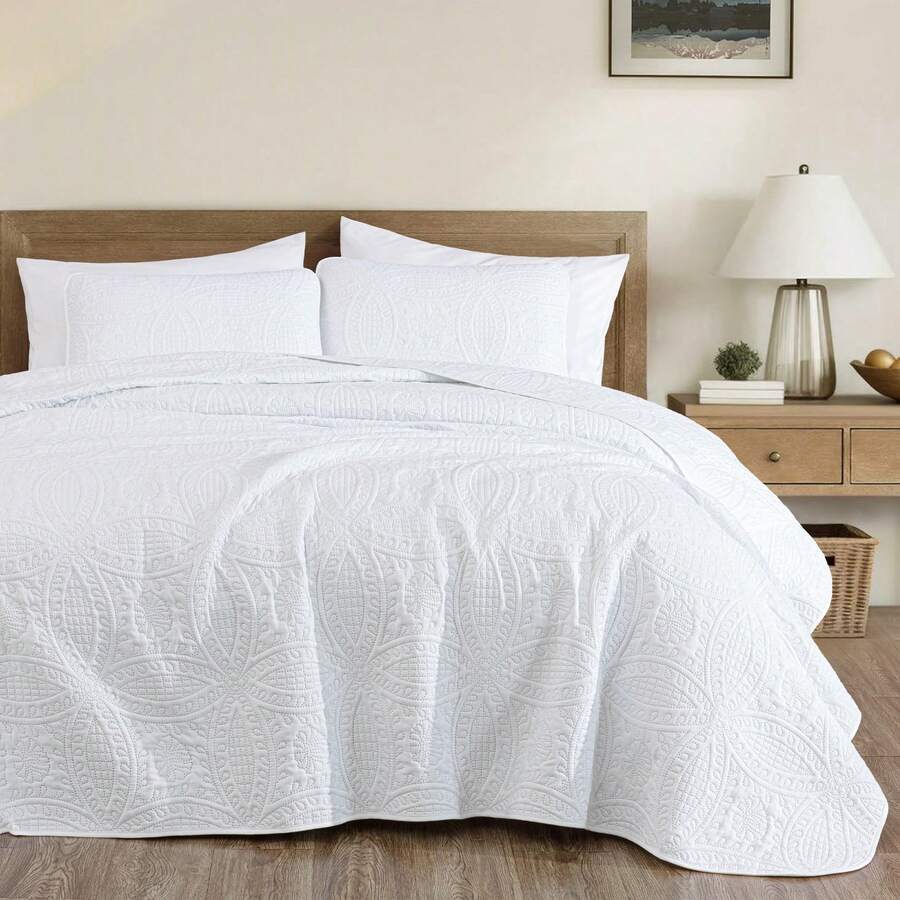 Austin Oversized Bedspread Set 3-Piece Ultrasonic Quilted Soft Lightweight Microfiber Coverlet For All Season - 白色 - 查看 1