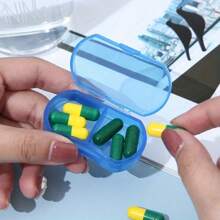 Mini Portapillole in plastica a 2 scomparti - Trasparente/Blu, contenitore di stoccaggio portatile con coperchio a scatto - Impermeabile e a prova di umidità