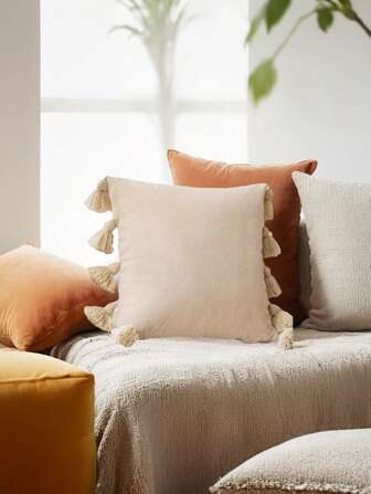 1pc,Beige Cute Boho Style Decorative Throw Pillow Covers With HandmadeTassels, Soft Velvet Solid Color Square Cushion CoverSet, Indoor OutdoorWashabl Pillowcase, Home Decor, Sofa Chair Cushion,WeddingBirthday Themed Party Supplies, Holiday Accesso,Throughout The Year Can Be Used.