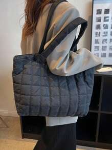 Ultra-Lightweight High-Capacity Quilted Tote Bag