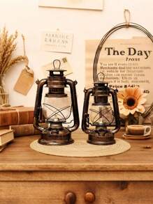 1pc Vintage Kerosene Lamp, Old-Fashioned Desk Lamp Decor, Retro Lantern For Camping Tent, Bar Restaurant Decoration