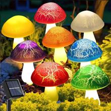 1Pack 8 LED Solar Mushroom Lights, Warm Light Sense Solar Ground Lawn Light, Villa Courtyard Garden Road Park, Outdoor Waterproof, Fairy Lights, Night Light New Year Holiday Party Wedding Christmas Decoration For Home Outdoors(Red Mushroom/Colored Mushrooms)