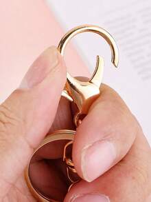 Spring & Summer Essential - Gold Letter Keychain, Unisex, Shiny A-Z Letter Keychain Pendant, Suitable For Backpacks, Handbags, Car Keys, House Keys, Suitable For Dates, Study, Vacation, Beach, Work, Commuting, And Also A Fashion Gift For Mother's Day, Bag Charm.