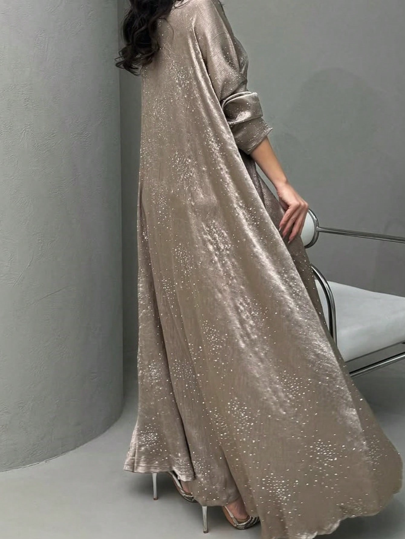 عباية نسائية موضة الشرق الأوسط الجديدة مزينة بالرا...