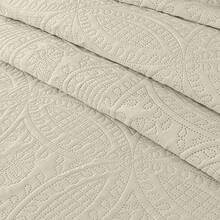 Austin Oversized Bedspread Set 3-Piece Ultrasonic Quilted Soft Lightweight Microfiber Coverlet For All Season - Ivory - View 4