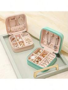1 件便携式 PU 旅行珠宝收纳盒，配有弹性口袋、戒指架、可拆卸隔板，是送给女性的理想礼物 - 耳环、项链、手链收纳