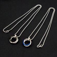 1pc Men's Titanium Steel Triple Ring Colorful Pendant Necklace - Casual & Party Accessory Necklace, Unique Pendant Design, Fashionable Ring Scale
