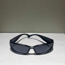 Men Women Y2k Oval Silver Trap Alien Sporty Black Sunglasses Hipe Rapper Style Eyewear - Black - View 3