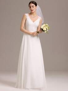 EVERPRETTY Noble Lace Contrast Chiffon Sleeveless Applique V Neck Backless Wedding Dress For Summer Beach Wedding Party White Dress, Bride - White - View 2