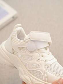 1 Pair Sports Breathable Non-Slip Comfortable Casual Shoes For Boys And Girls, Outdoor/School Children Running Sneakers, All Season