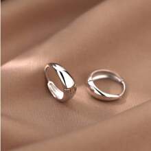 1 Pair Fashion Curved Silver Geometric Earrings, Suitable For Women's Daily Wear
