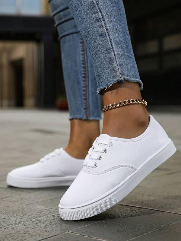 Baskets décontractées blanches, chaussures de skate anti-dérapantes pour étudiants, polyvalentes, convenant à toutes les saisons