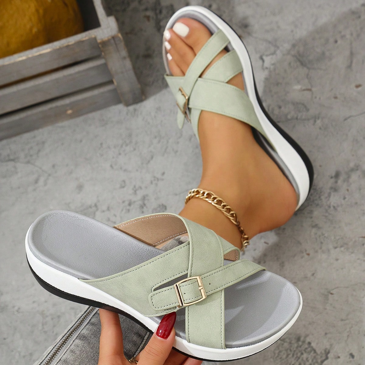Sandalias de plataforma gruesa para mujer con tiras cruzadas, suelas acolchadas cómodas, nuevas sandalias de cuña de verano casual para exteriores,