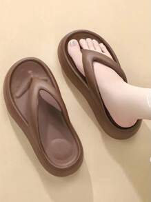 1 Pair Brown Thick Bottom Flip Flops, Suitable For Beach, Vacation, Commuting, Home, Office, Outdoor Wear, Lightweight & Comfortable Summer Sandals