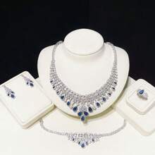 Ensemble de bijoux de mariage de luxe pour femmes - Collier, boucles d'oreilles, bague, bracelet, orné de bijoux colorés (rubis, saphir, émeraude), ensemble de bijoux de mariée, zirconium cubique en cuivre, élégant, romantique, royal, style princesse