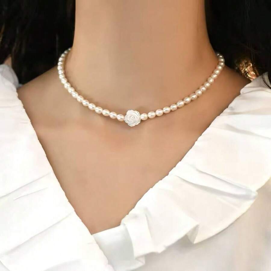 Beyonce Roses White Ivory Pearl Drop Flower Necklace - White - View 1