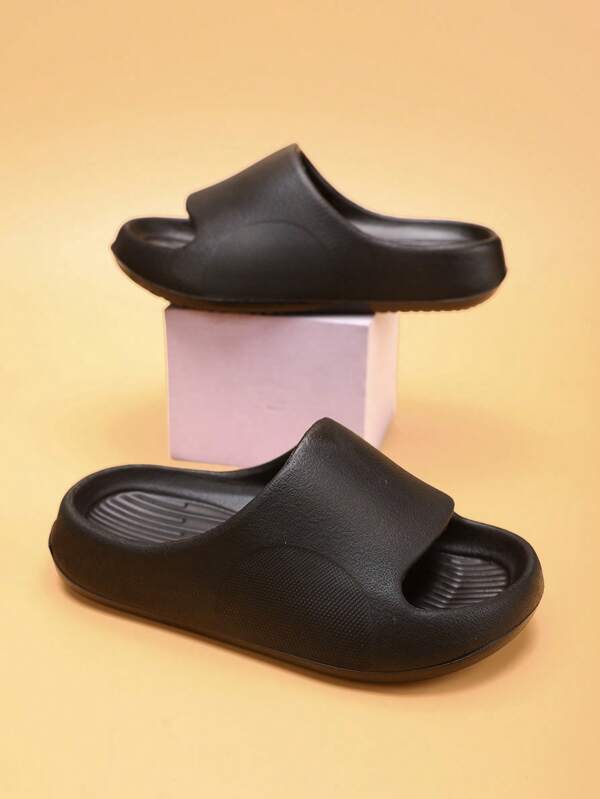 Kinder Bequeme Schaumstoff Hausschuhe, rutschfeste weiche Sohle, süß für Kleinkinder/Kleine/Große Kinder, leicht, schnelltrocknend, einfaches Riemen Design, geeignet für Jungen/Mädchen, beige, für Zuhause/Strand