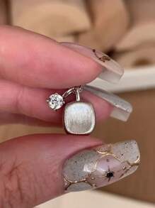 Vintage Pendant Women'S Necklace, 925 Sterling Silver Collarbone Chain, Brushed Square Pendant And Zirconia Pendant, Back Hollow Pattern Design, Fashionable Women Luxurious Jewelry