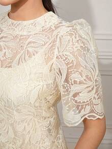 1pc Women's Elegant Lace Blouse (Not Including Inner Top)