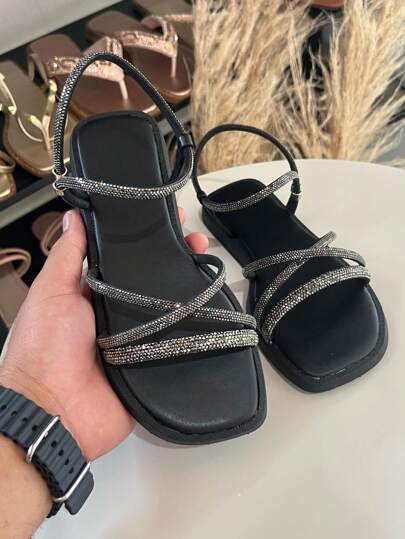 Sandália Femina Flat Casual Leve e Confortável Com Brilho Strass
