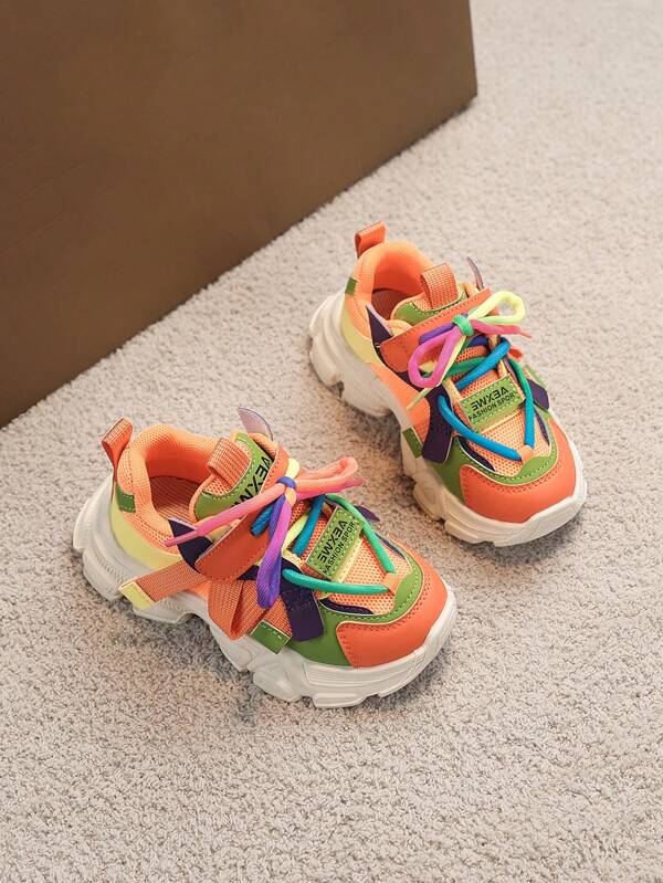 1 par de zapatillas deportivas casuales cómodas y transpirables de malla para niños, de temporada primavera/verano