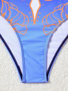 女士时尚性感抹胸连体泳衣，配有沙滩裙罩衫，可收拢遮掩腹部，欧美风格，适合夏季、海滩和度假。