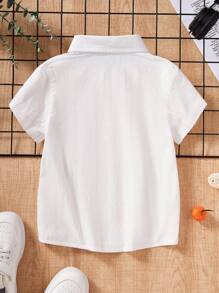Top Polo Casual Estilo Escolar com Estampa de Dinossauro Fofa para Meninos, Top de Manga Curta Branca para Meninos, Novos Lançamentos de Verão