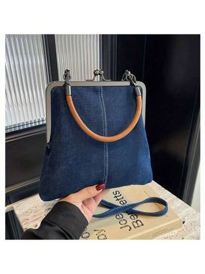 1 Bolsa tiracolo jeans da moda com fecho de fivela e alça de madeira, azul sólido, alça multiuso, forro de poliéster, bordas pintadas - Bolsa carteiro feminina feita à mão