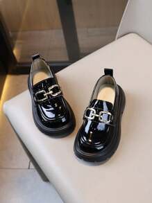 1 Pair Girls Thick Sole Spring Fashion Versatile Shiny Patent Leather Loafers