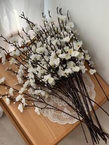 10支/5支/3支/2支/1支（白色、黄色）54厘米/21.26英寸人造梅花，仿真冬青塑料花，适用于家居、酒店、办公室、婚礼、派对、花园装饰，适合婚礼装饰、新娘背景、婚礼拱门、桌面摆件、花束填充物，以及圣诞节、感恩节、返校季、情人节、教师节、母亲节等节日。 - 彩色 - 查看 2