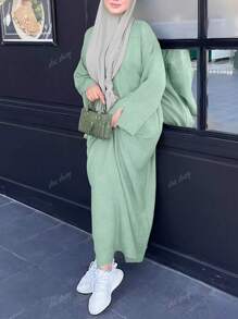 Robe longue ajustée élégante à col rond et manches longues unie pour un port quotidien, Kaftan modeste