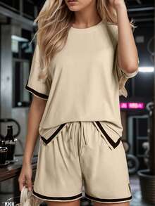 SANOPY Plus Size 2 Piece Sets For Women,Lounge Sets For Women,Women's Contrast Trim T-Shirt Drawstring Shorts Set Summer Shorts Casual Set,Thin Edge Pockets - 卡其色 - 查看 1