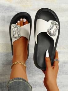 Women's Thick Sole Rhinestone Slippers, Fashionable Versatile High-End Outdoor Sandals For Summer 2025 New Arrival - White - View 1