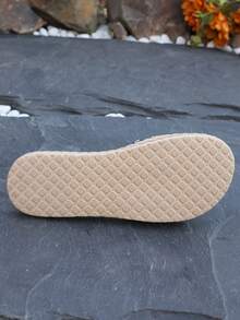 Sandalias planas con estampado retro para mujer, pantuflas de verano ligeras, zapatos de playa antideslizantes para mujer para vacaciones de verano, citas, fiestas - Negro - Ver 7