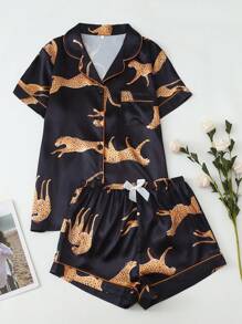 Conjunto de pijama de shorts y blusa de manga corta con estampado de leopardo para mujer