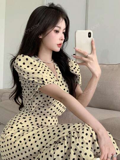 New Style Summer Casual Tie Front Polka Dot Puff Sleeve Shirt