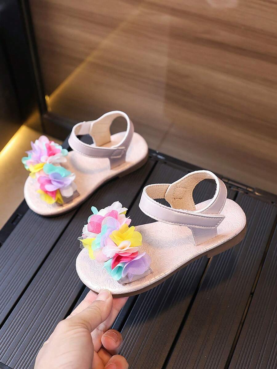 女童休闲罗马凉鞋，清凉夏季新款蝴蝶水钻平底露趾凉鞋，女童中童松紧带沙滩拖鞋 - 玫瑰金 - 查看 1