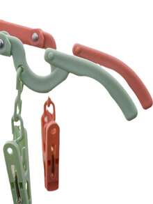 Portable Folding Clothes Hanger - Easy To Store, New Material, No Old Materials Added, Multi-Color Clips To Meet Different Drying Needs, Non-Slip Design, Shoulder Support, Can Be Enlarged And Reduced, A Must-Have For Travel, Saves Wardrobe Space!(The Product May Have Slight Color Changes Due To Batch Problems, But The Quality Remains Unchanged And Does Not Affect The Appearance And Use) - Multicolor - View 6